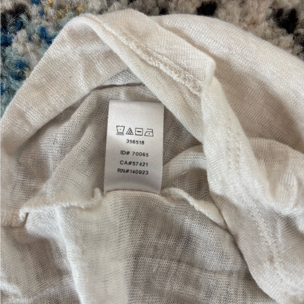 LOFT Linen White and Blue Raglan Sleeve Top - Picture 6 of 6